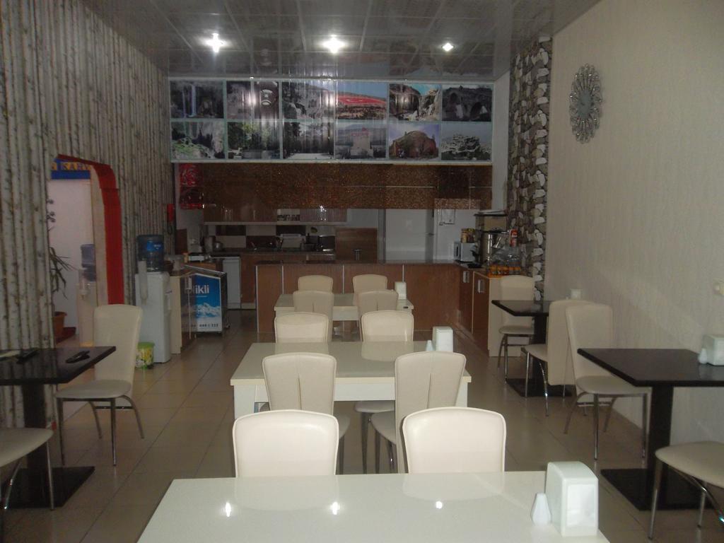 Konak Hotel Mut 外观 照片