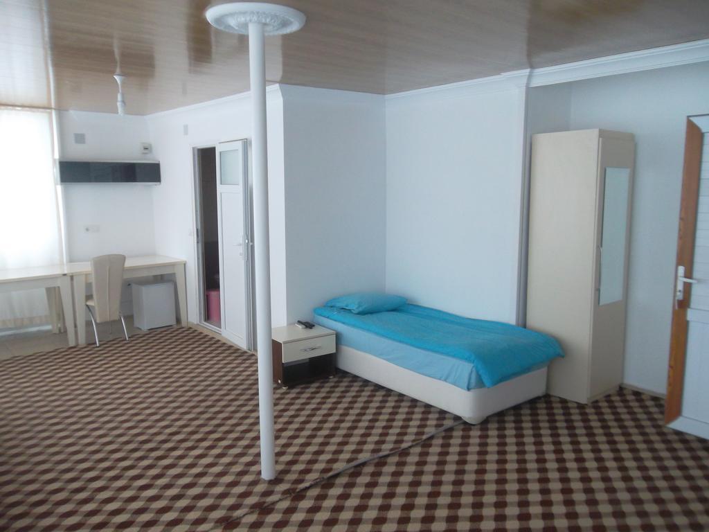 Konak Hotel Mut 外观 照片