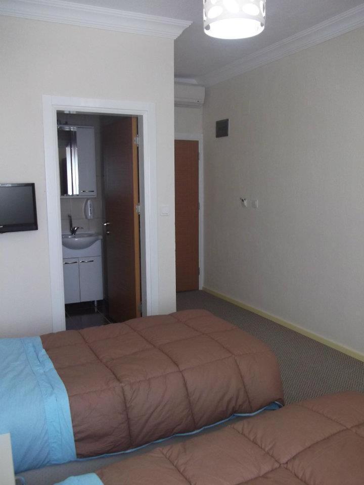 Konak Hotel Mut 外观 照片